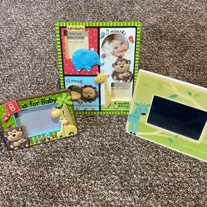 Zoo themed picture frames for baby